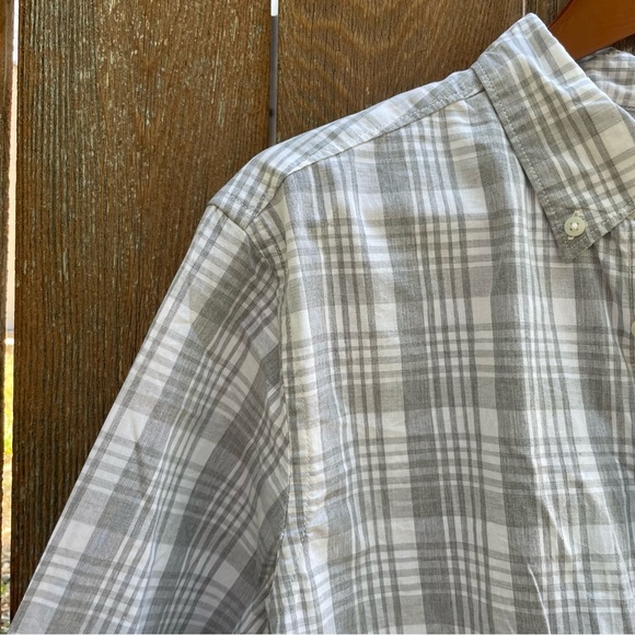 SONOMA Men’s Gray White Plaid Long Sleeve Button Down Size Medium - Picture 4 of 10
